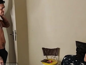 Brotheragem com meu companheiro de apartamento