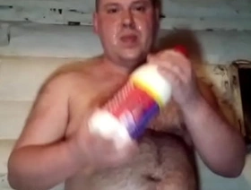 Russian gay planted his huge round ass on a bottle of milk)))