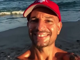 BEACH BODY LIFEGUARD PORNSTAR
