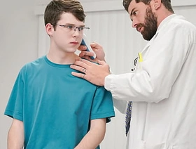 The Twink Patient Needs Testosterone Injection from The Doctor - Doctorblows